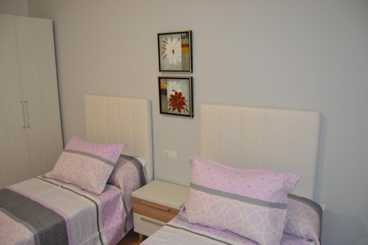 Inmoinsuas Marisol House Apartman Sarria Kültér fotó